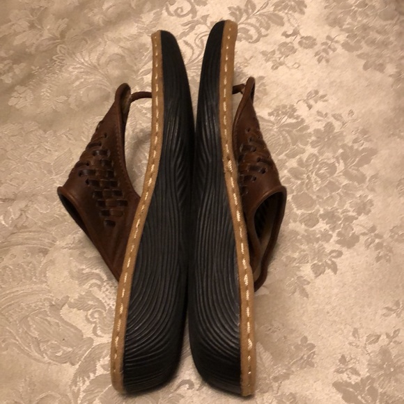 Cliffs by WHITE MOUNTAIN Leather Sandals - Size 8.5 - #207 - Picture 7 of 14